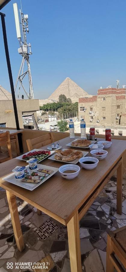 Anubis Kingdom Pyramids Hostel Kafrat al Jabal Exterior photo
