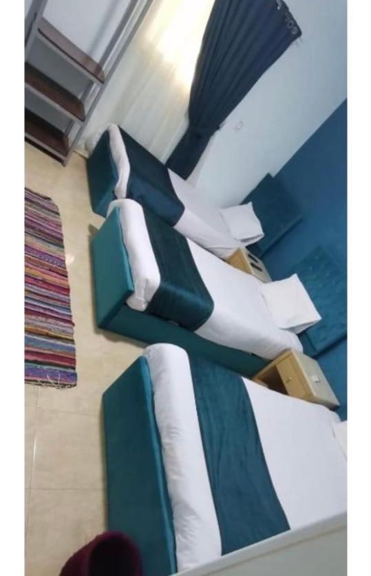 Anubis Kingdom Pyramids Hostel Kafrat al Jabal Exterior photo